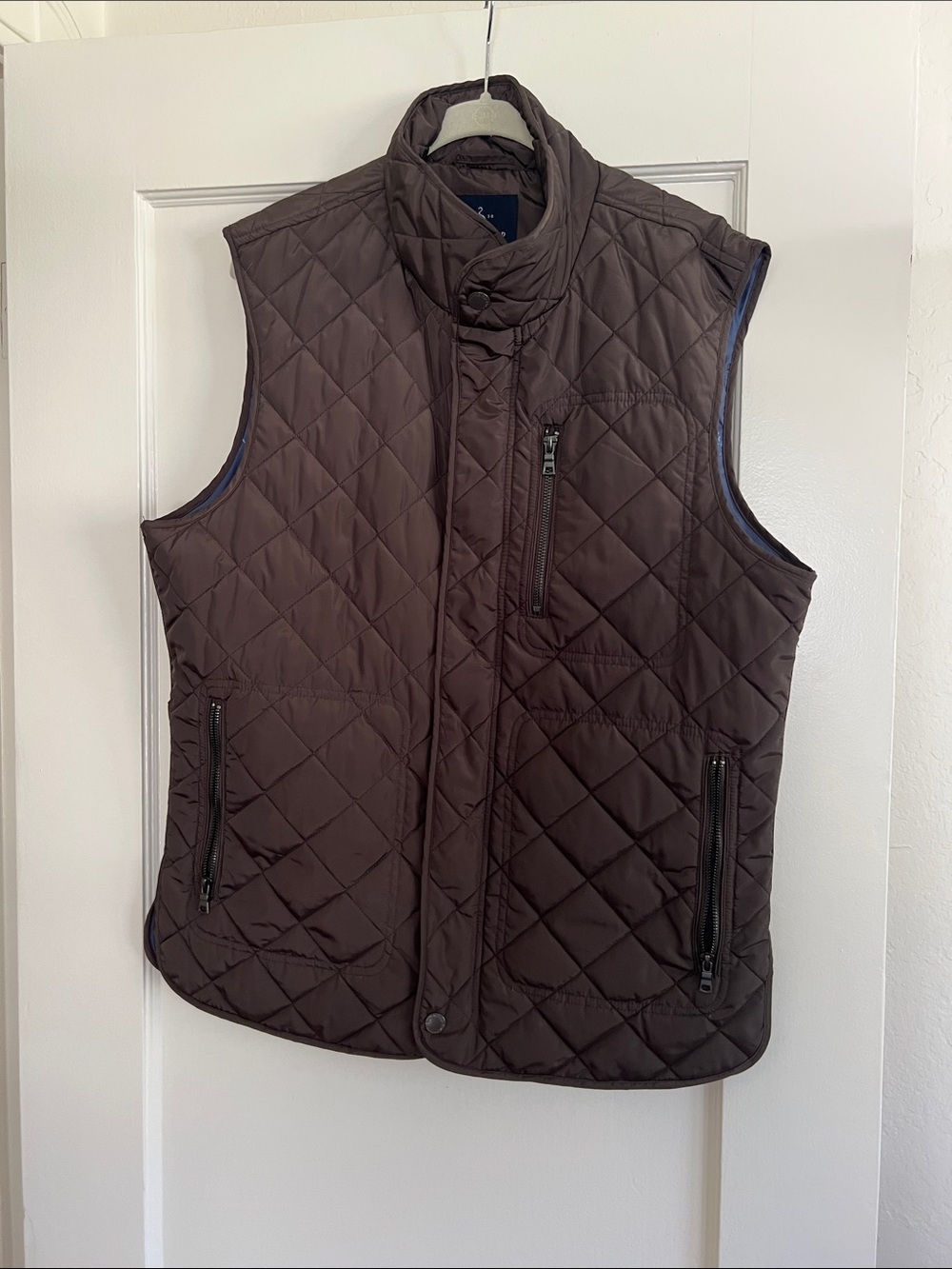 Tailorbyrd Quilted Sleeveless Vest - Dark Brown